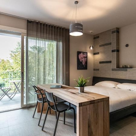 Sei Garda Apartments Песк'єра-дель-Гарда Екстер'єр фото
